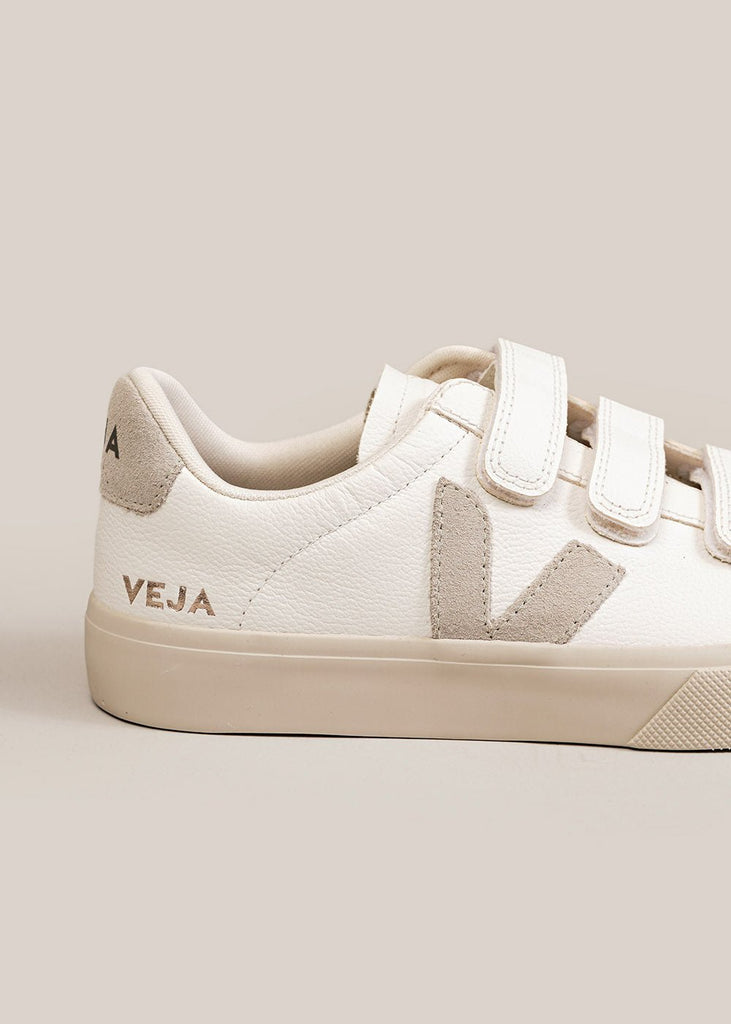 Veja Recife Sneaker in Extra White & Marsala, Burgundy. Size 35 (also in 42).