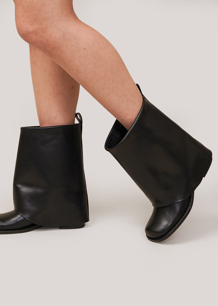 Black Folded Boots