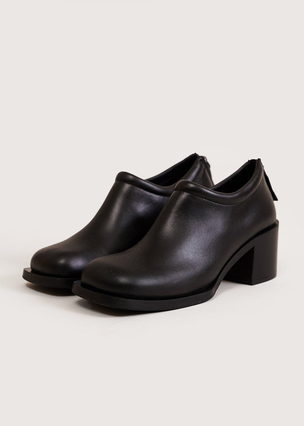About Arianne Black Ava Pumps - New Classics Studios Sustainable Ethical Fashion Canada