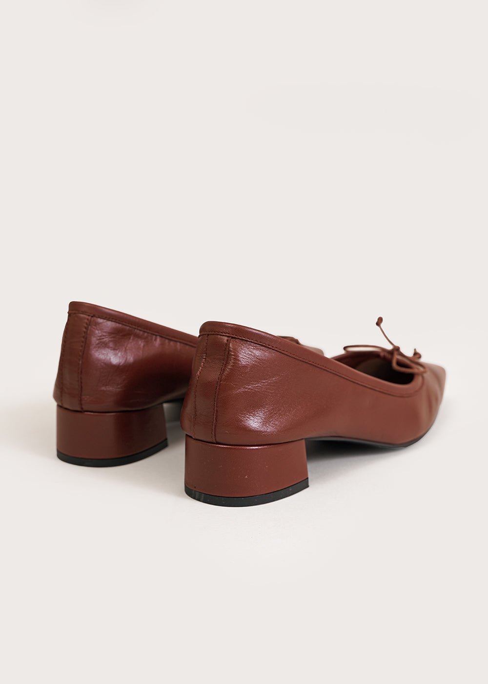 About Arianne Cacao Mina Pumps - New Classics Studios Sustainable Ethical Fashion Canada