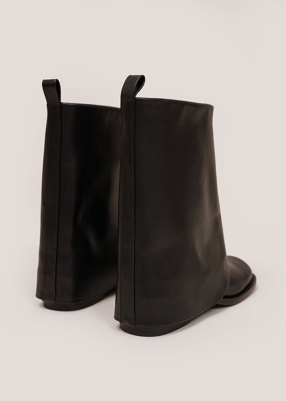 AMOMENTO Black Folded Boots - New Classics Studios Sustainable Ethical Fashion Canada
