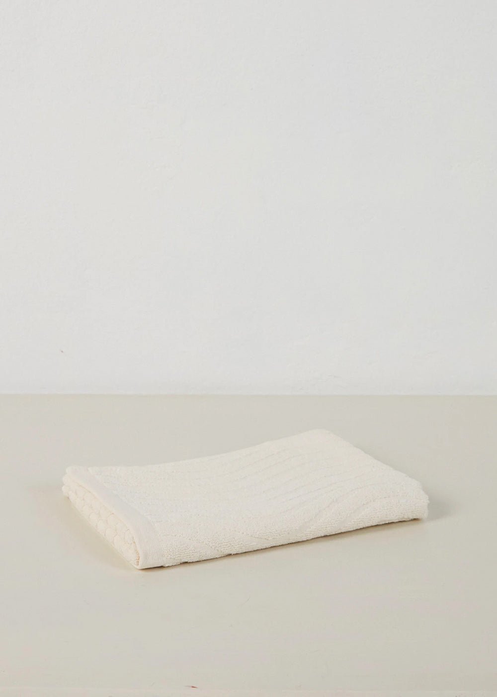 Ivory Virginia Hand Towel