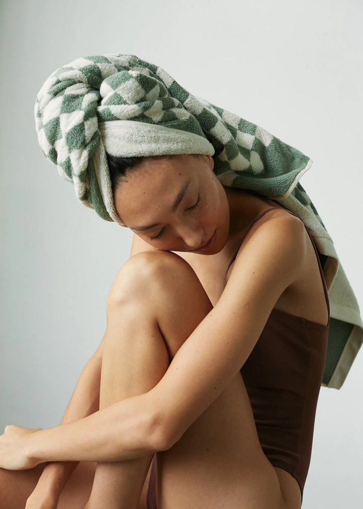 BAINA Sage/Chalk Roman Pool Towel - New Classics Studios Sustainable Ethical Fashion Canada