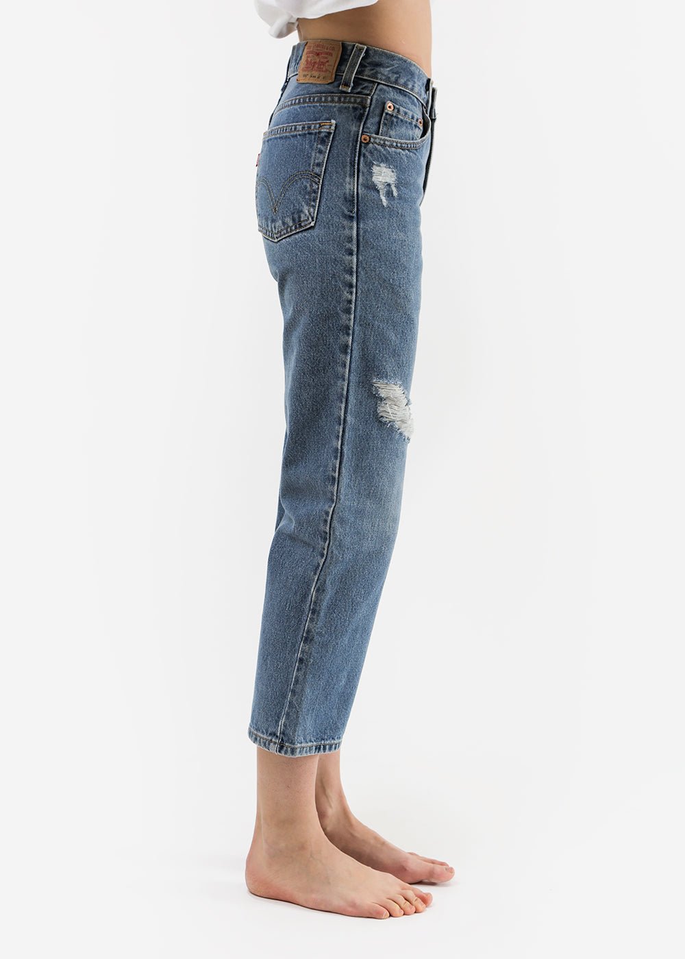 Vintage Levis High Waist Jeans Medium to Dark Wash 550 00 0 2 4 6
