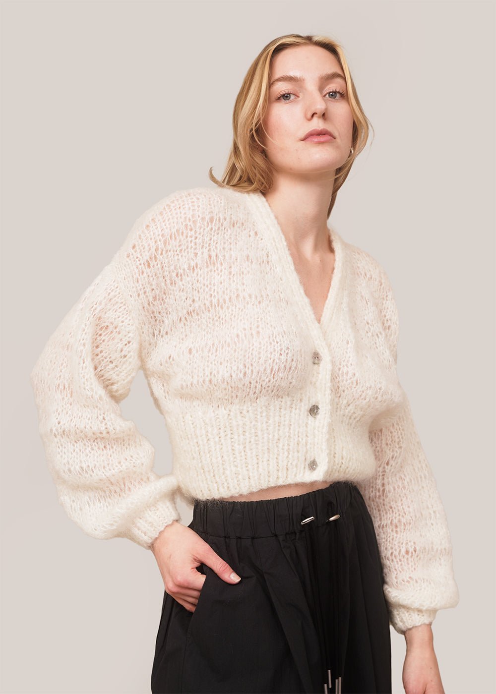 Women's Tops  Cropped, Knit, Long-Sleeve – Perfect Stranger