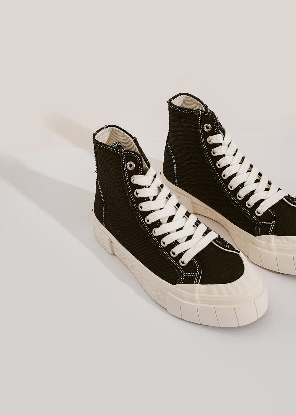 GOOD NEWS Black Palm Core Sneakers - New Classics Studios Sustainable Ethical Fashion Canada