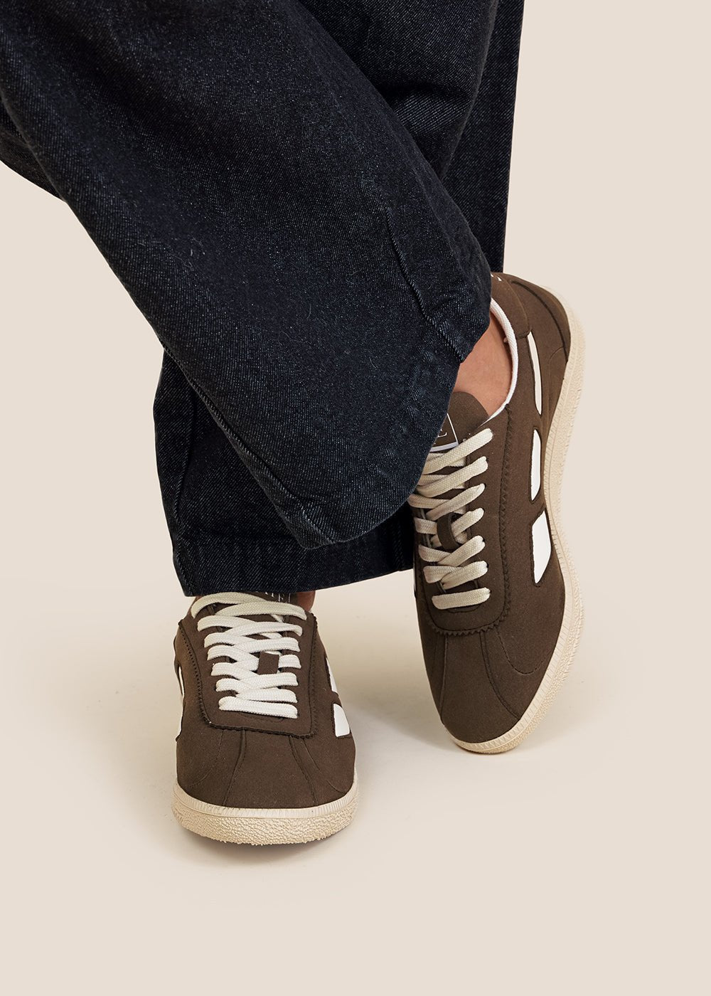 SAYE Olive Green Vegan Modelo '70 Sneakers - New Classics Studios Sustainable Ethical Fashion Canada