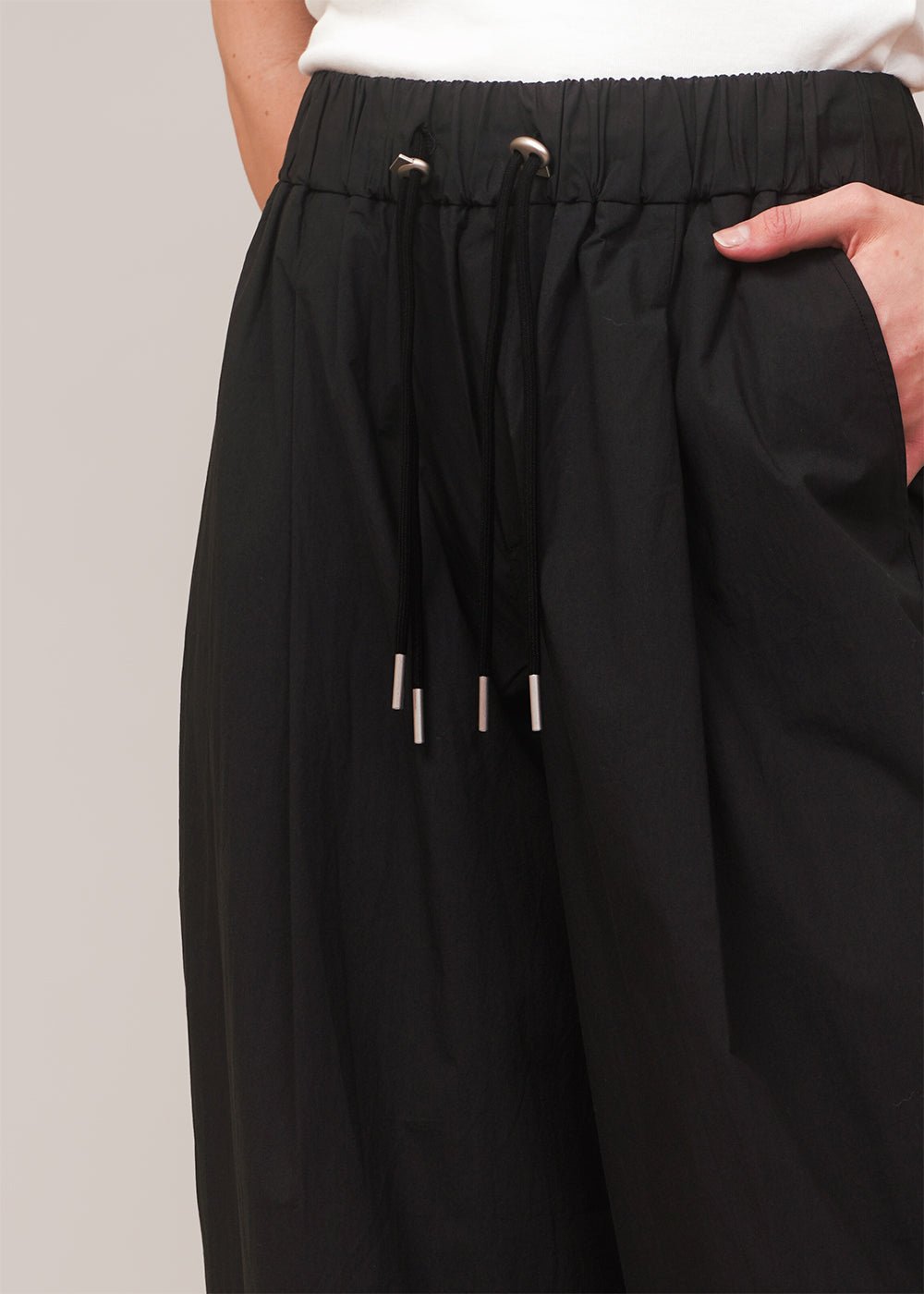 St. Agni  Belted Pants - Black