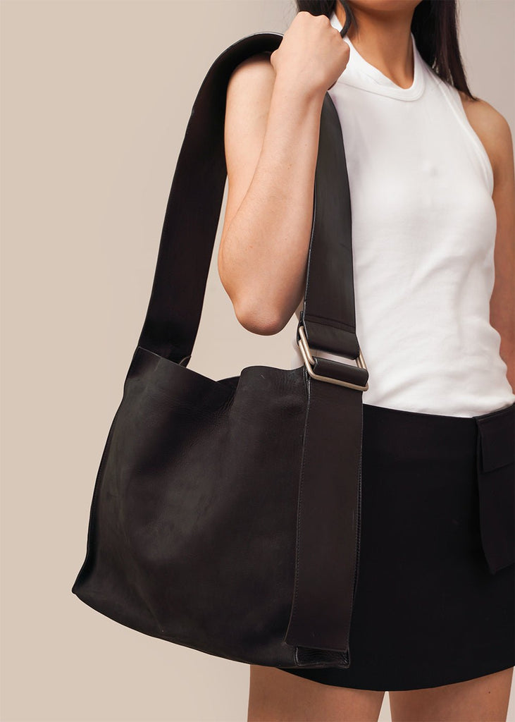 St. Agni Black Ring Detail Bag - New Classics Studios Sustainable Ethical Fashion Canada