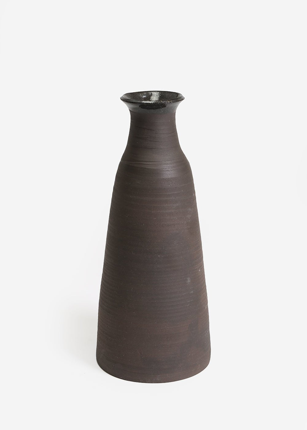 Stranger Studio Sable Vase 06 - New Classics Studios Sustainable Ethical Fashion Canada