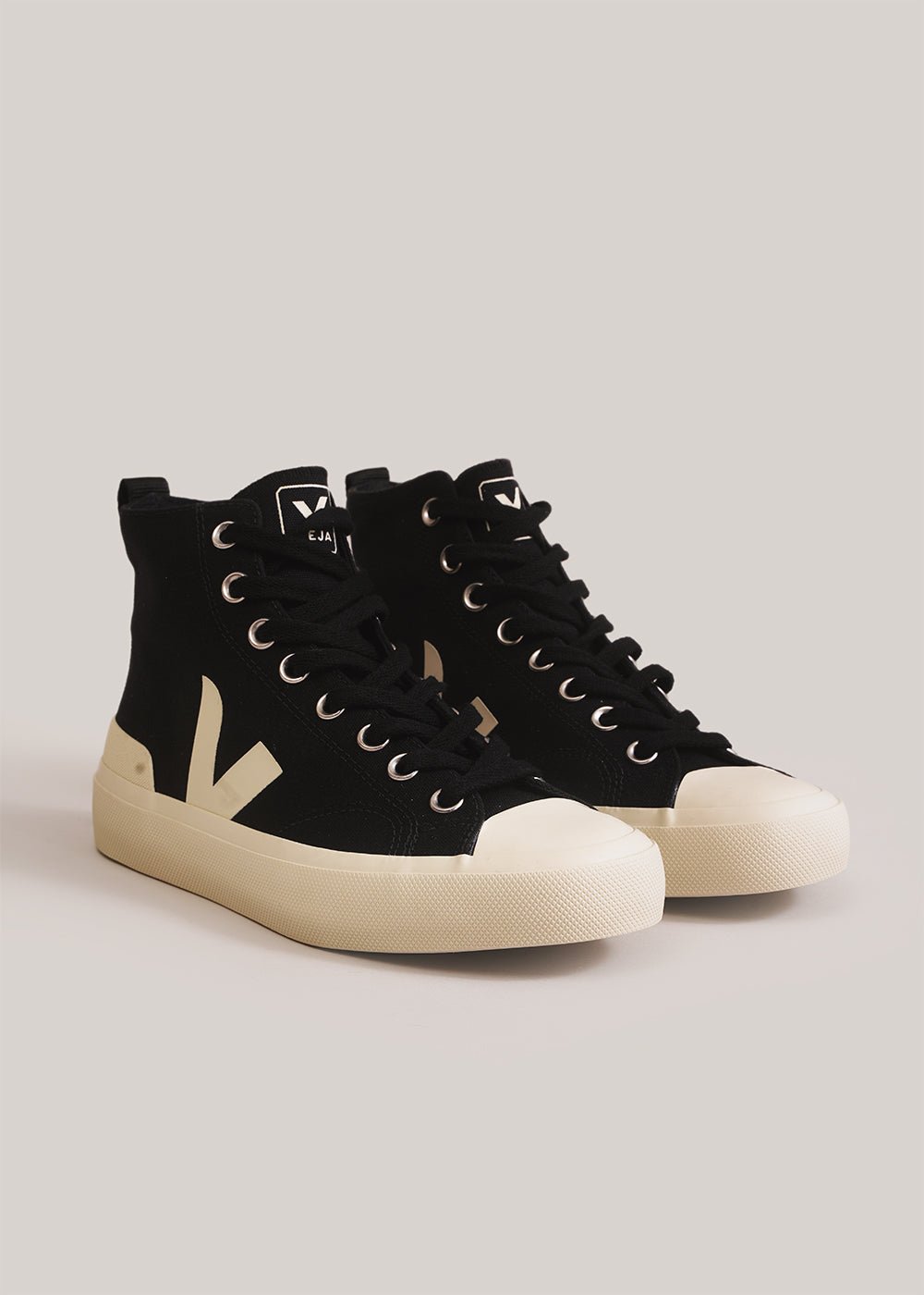 Veja Black Pierre Wata II Sneakers - New Classics Studios Sustainable Ethical Fashion Canada