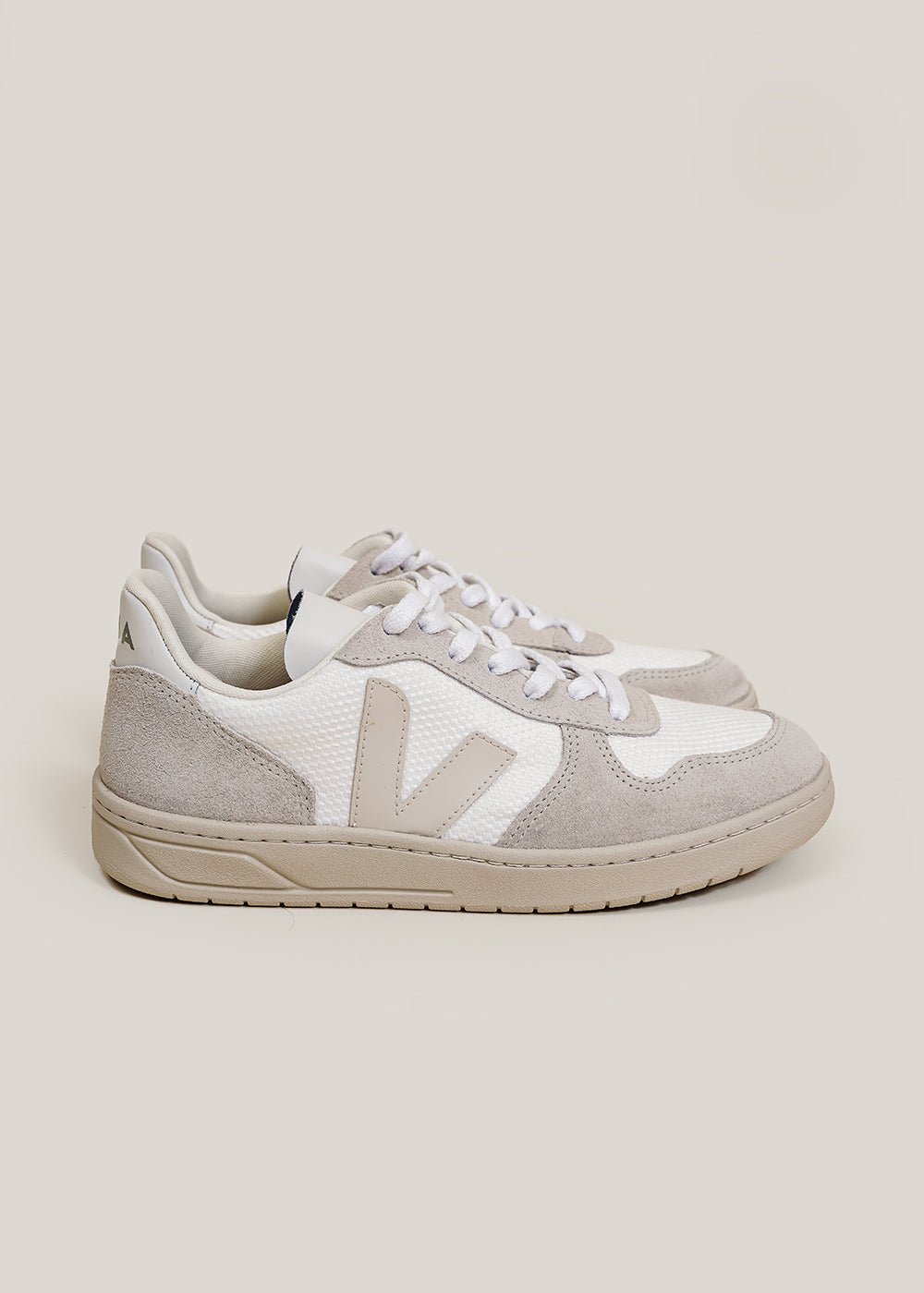 Veja White Natural Pierre V-10 Sneakers - New Classics Studios Sustainable Ethical Fashion Canada