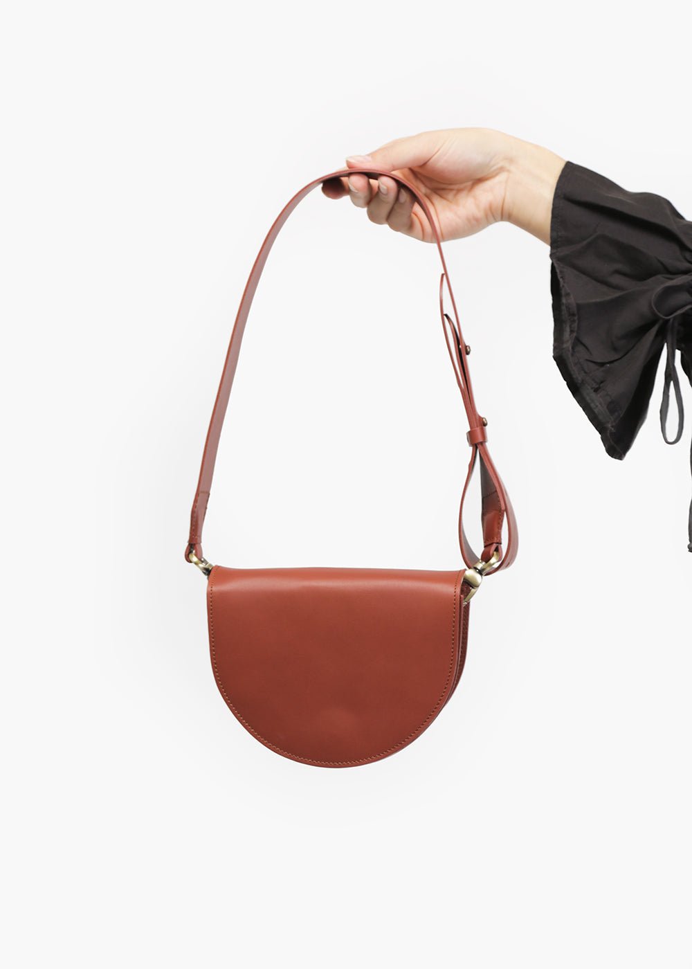VereVerto Luna Bag in Brown — Shop sustainable fashion and slow fashion at New Classics Studios