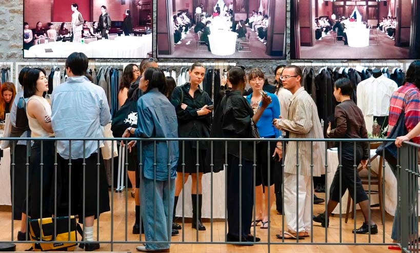 AMOMENTO Seoul brand Paris showroom